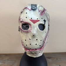 Vintage 2000 Friday The 13th Jason Voorhees New Line Mask Halloween Costume