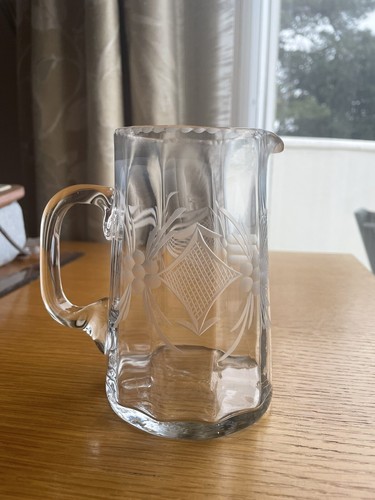 Handsome Arts and Crafts Style Clear Glass Jug 14cm H with Etched Design - Picture 2 of 9