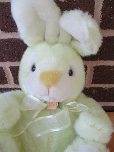 Vintage 2000 McCrory CommonWealth  Bunny Rabbit 10" Sit Lime Green/White Plush  - Picture 1 of 4