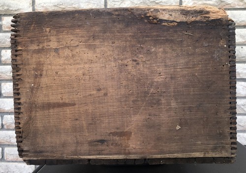 B.J. Johnson Galvanic Soap Co Wood Box Milwaukee WI 22”x9”x12.75” antique 1800s - Picture 6 of 16