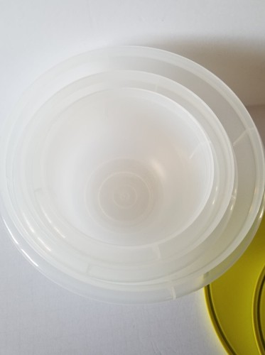 NEW Tupperware Classic Flat Bottom Bowl 3/set Sheer with Light Lime Green Seals - Picture 14 of 24