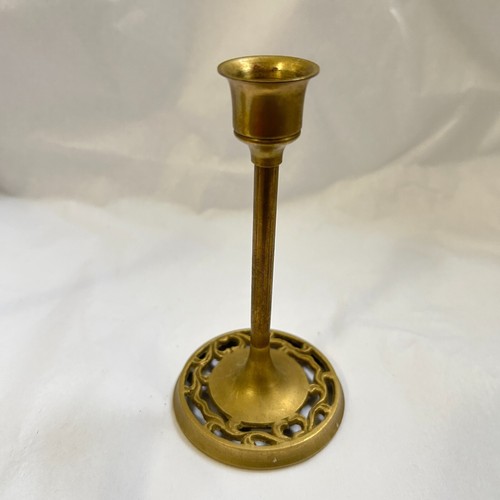 Candelabri vintage ottone portacandele graduato set 3 patina tulipano MCM - Foto 8 di 20