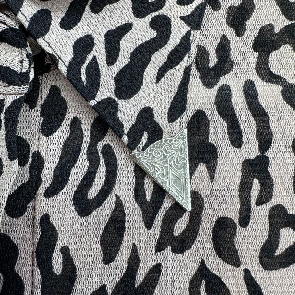 Camisa Newport News Malla Nylon Estampado Leopardo Western Botón a Presión Mujer Talla L Foto 2 de 4