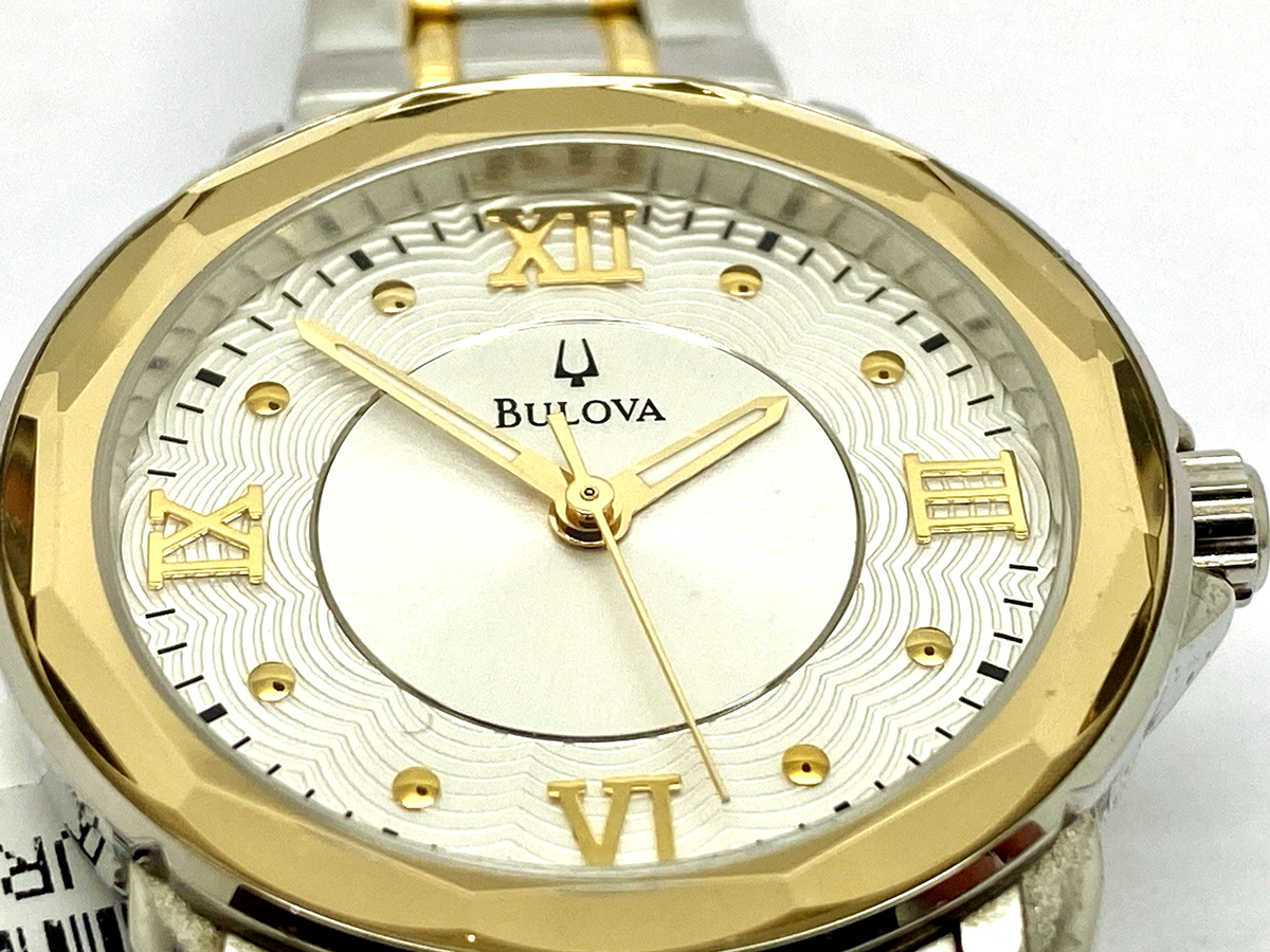 Bulova Women display picture 1