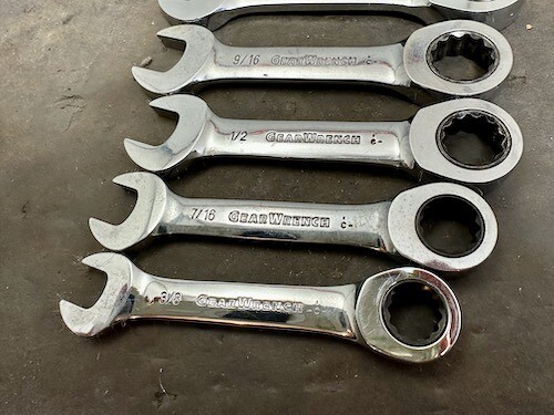 GEARWRENCH STUBBY COMBO RATCHETING WRENCH SET 3/8 7/16 1/2 9/16 5/8 & 3/4 6 Pc. - Foto 6 di 6