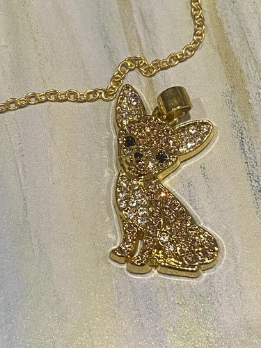 GORGEOUS GOLD PLATED CRYSTAL ENAMEL CHIHUAHUA DOG PENDANT STATEMENT NECKLACE - Picture 12 of 14