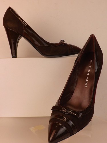NIB MARC BY MARC JACOBS BROWN SUEDE PATENT LEATHER BOW POINTY TOE PUMPS 40 $395 - Picture 1 of 12
