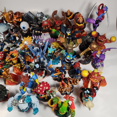 Skylanders GIANTS Buy 4 get 1 Free! NO MINIMUM FREE SHIPPING OVER $10 - Picture 4 of 59