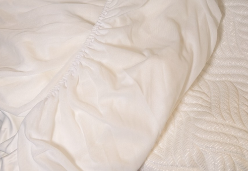 Fitted Bed Sheet Cooling Foam Pad Top Twin Size White Comfortable Sleep Relax - Picture 1 of 6