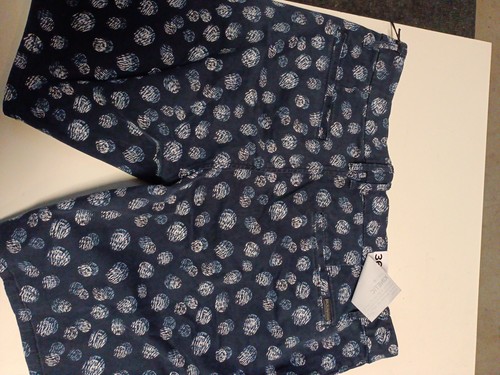 Joes "Kinetic" Size 36 Blue Graphic Shorts RN#149497 - Picture 5 of 6