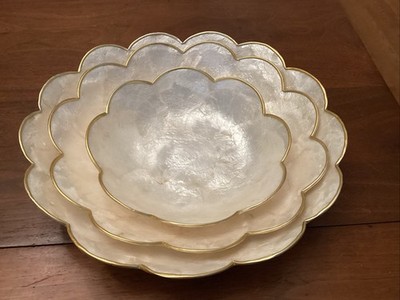 Vintage Capiz Shell Nesting Bowl Set of 3 Mother of Pearl Scalloped Gold Trim