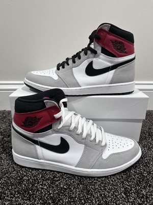 スニーカー NIKE Air Jordan 1 Retro High Light Smoke Grey AW FW 2020 2020 Nike Air Jordan Retro 1 OG Light Smoke Grey High Youth