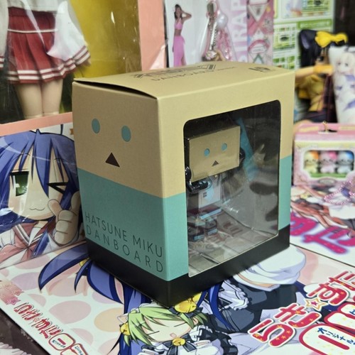Yotsuba&! - Danboard Version Hatsune Miku Figure (Used) - Picture 3 of 7