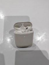 Apple AirPods 2nd Generation with right earpiece Charging Case MAGSAFE EMC 3185 