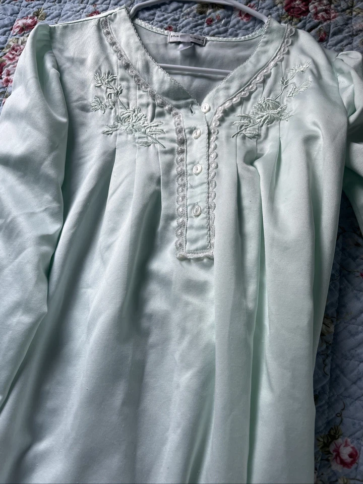 Camisón vintage años 80 Miss Elaine manga larga verde menta talla pequeña Foto 2 de 4