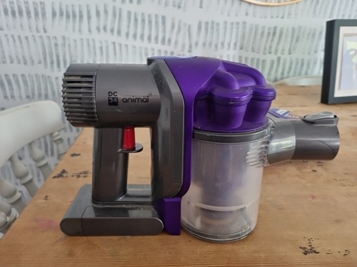 DYSON DC31 Animal Vacuum Cleaner Main Body Handheld Motor+Battery - PARTS