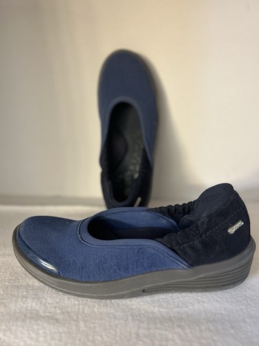 Bzees Malibu Blue Casual Slip On Comfort Shoes Arch Support Flats Womens 7 M