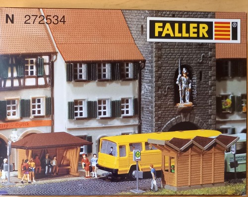 Parada de autobús escala N Faller 272534 | Condition: Neu