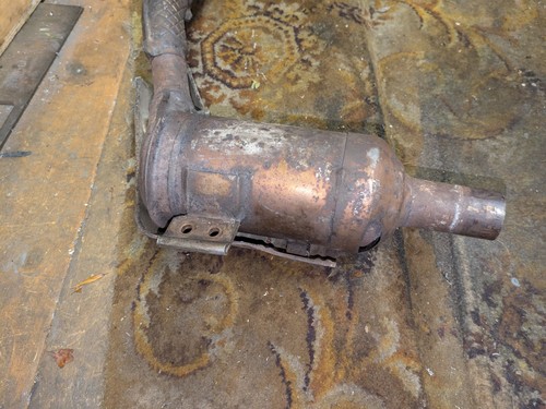 Porsche Boxster 986 LHS Catalytic Converter Catalytic Converter - Picture 9 of 9