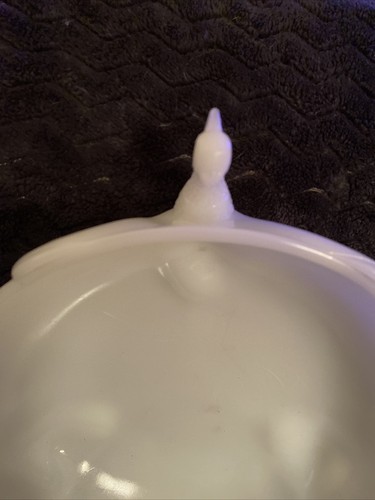 Eagle Pleasant Jeannette Co Milk Glass 3 Footed Bowl Dish Depression EUC - Picture 5 of 9