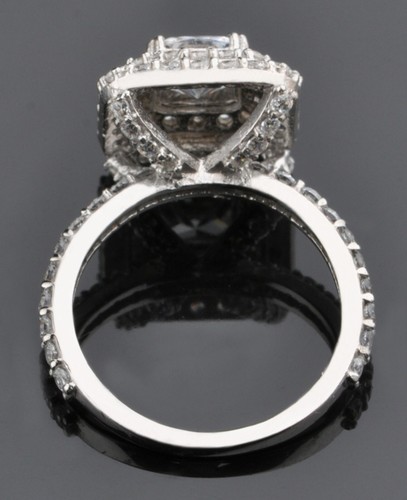 2.80 Carat D/VVS1 Cushion Shape Solitaire Engagement Ring In 925 Sterling Silver - Picture 7 of 14