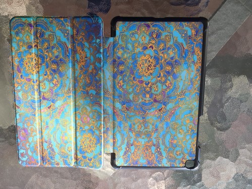 Funda Fintie SlimShell y protector de pantalla Skinomi 2019 Galaxy Tab A 8" tableta - Imagen 3 de 7