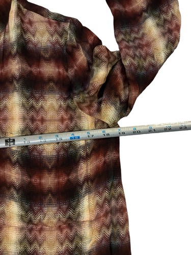 Alta Hippie Seda Manga Larga Abotonada Marrón Tostado Rojo Estampado Chevron Talla Pequeña - Imagen 7 de 9