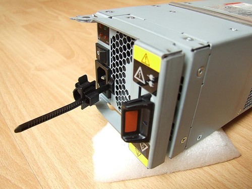 Y5W2H DELL Compellent SC100 SC180 SC2020 SC4000 SC4020 580W PSU netzteil - Afbeelding 2 van 12