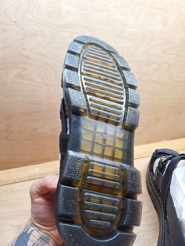 dr. martens pearson sandels uk 12 us 13 - Picture 6 of 8