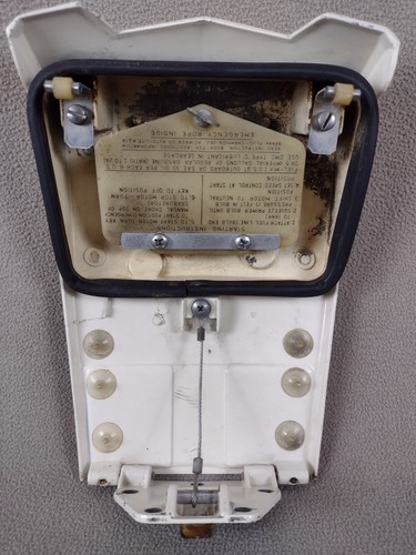 1963 Johnson 75 hp Outboard Motor Cover Door 307680 For Cover # 379087 - Picture 7 of 12