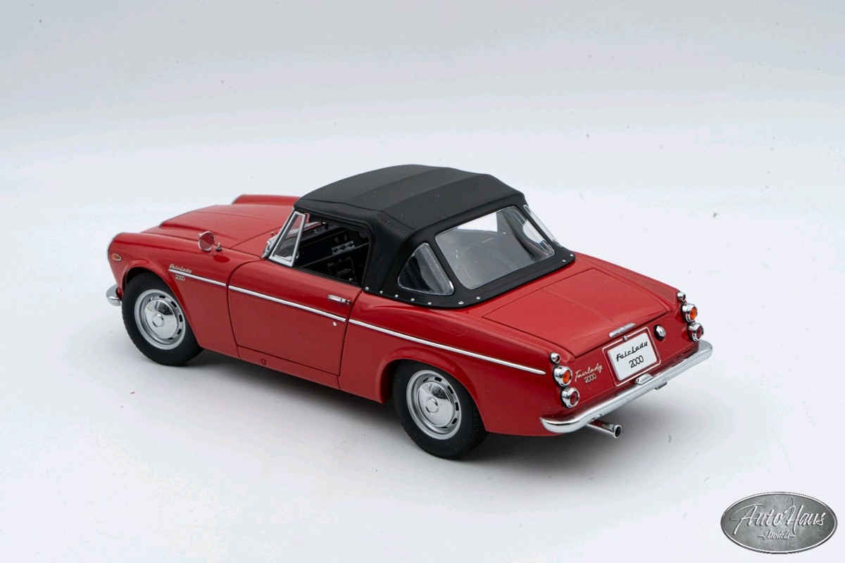 AutoArtãFairLady 2000 SR311 1/18 Autoart Datsun Fairlady 2000 (SR311) Red ð€ALSO OPEN