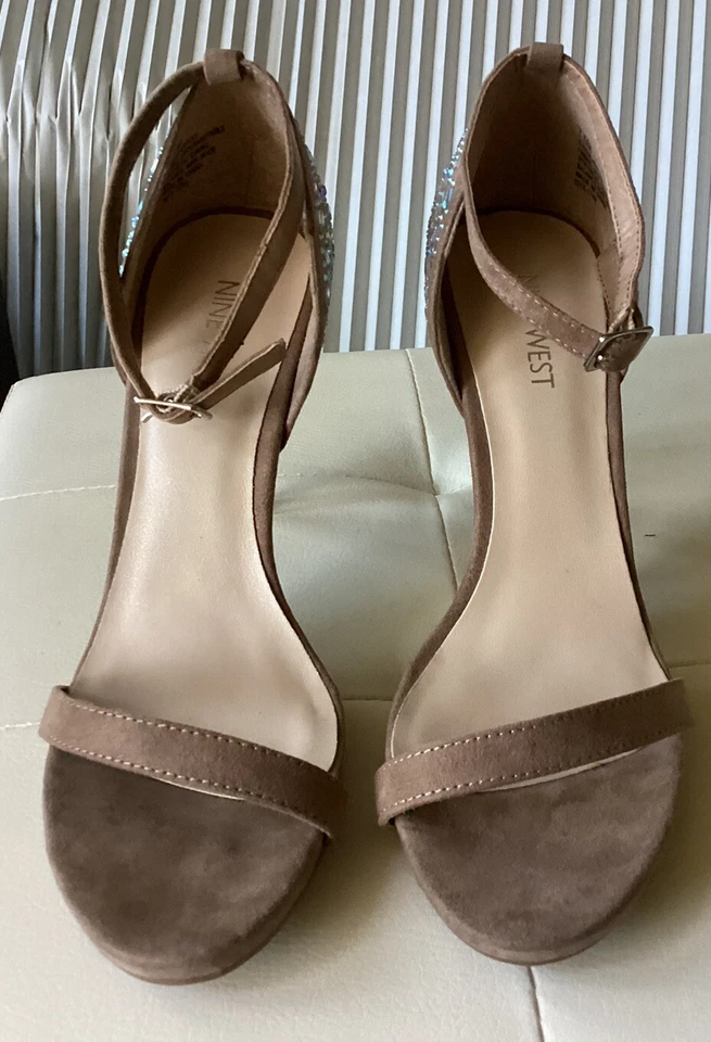 Nine West Red Carpet  Heels Sandal Tan W/Rhinestones Strappy Women's Size 7.5 - Image 2 of 4