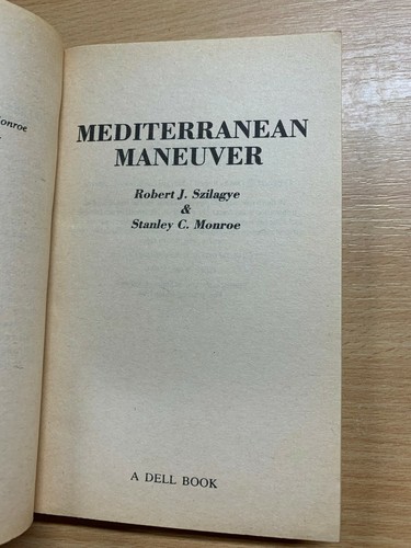 1984 1ST EDITION "MEDITERRANEAN MANEUVER" WAR FICTION USA PAPERBACK BOOK (P2) - Picture 3 of 7