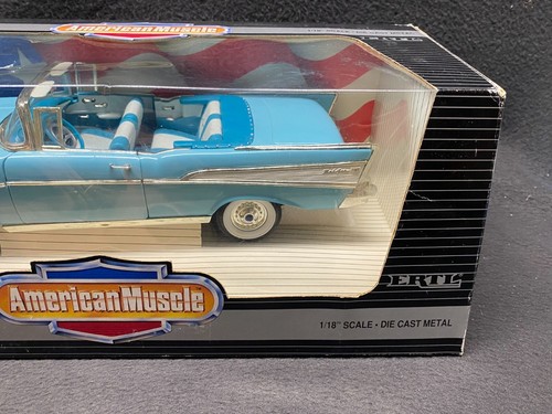 Chevy Bel Air 1957 convertible Ertl American Muscle 1/18 fundido a presión azul y blanco - Imagen 3 de 7