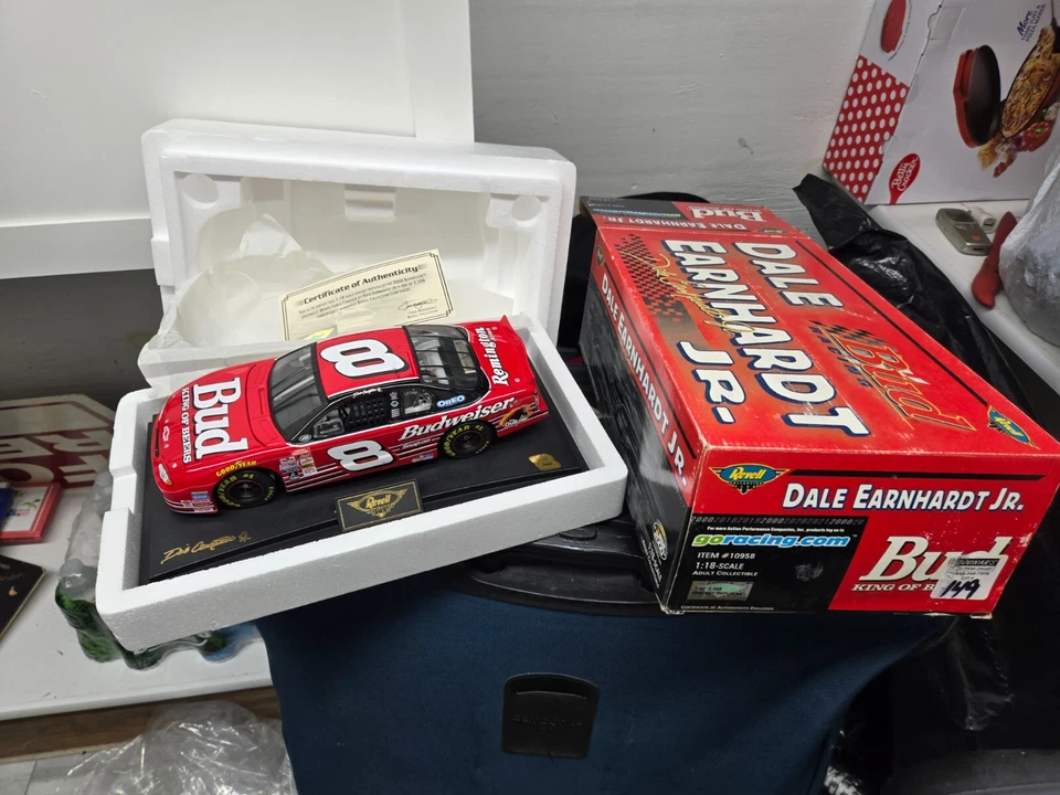 chevrolet monte carlo dale earnhard jr bud king of beers diecast 1 18 revell - Image 2 of 2