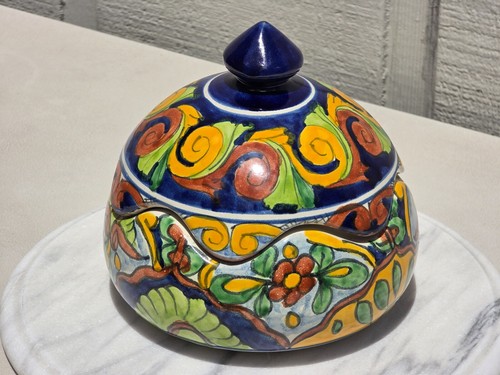 VINTAGE MEXICO TALAVERA POTTERY Hand Painted Signed T. Ruth Lidded Vase Jar - Picture 11 of 14