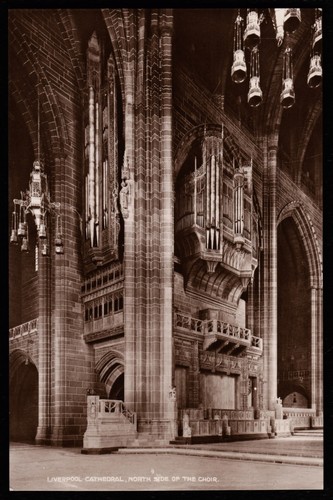 Liverpool Cathedral North Side Of The Choir Merseyside RP Valentines Postcard - Picture 1 of 2