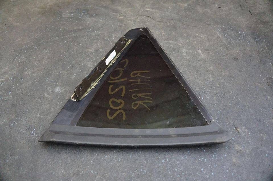 Cuarto de cristal trasero derecho pasajero ventana lateral 88956603 fabricante original Cadillac XLR 2004-09 Foto 4 de 4