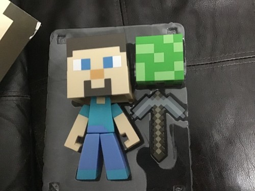 Mojang Minecraft jinx Steve vinyl figurine new in box read notes - Picture 5 of 7