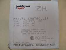 LEGRAND P&S 1251-L 20amp manual controller switch. w/key.