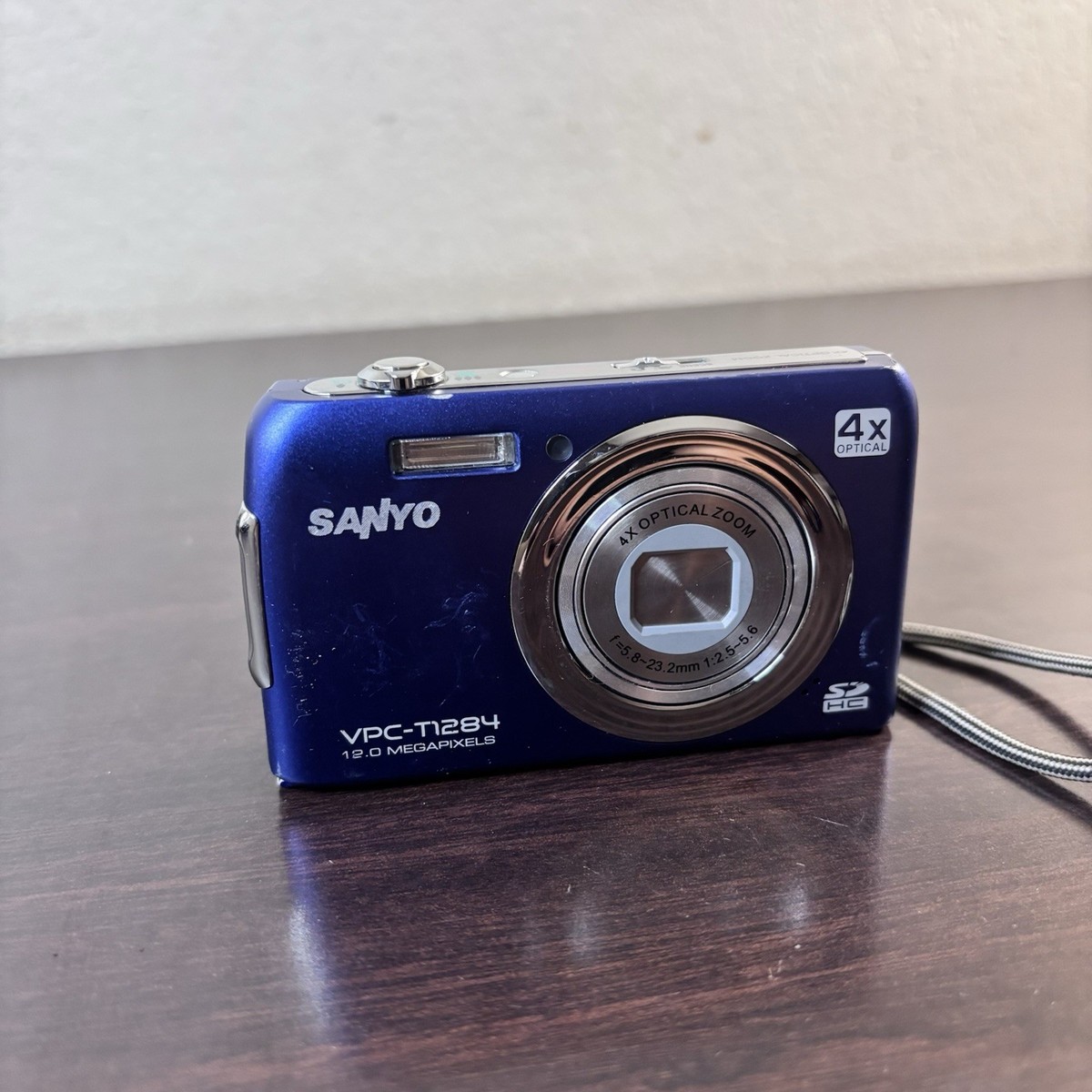 Sanyo Camera VPC-T1284 12.0MP 4X Optical SDHC *RARE*!! NO CHARGER