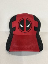 Bioworld Marvel Deadpool Hat Red Black Adjustable OSFM Snapback Cap Mesh Pattern