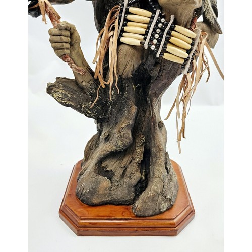 Vintage Indianer Büste und Pferd Skulptur geschnitzt Holzoptik Harz mit Holzsockel - Bild 3 von 8