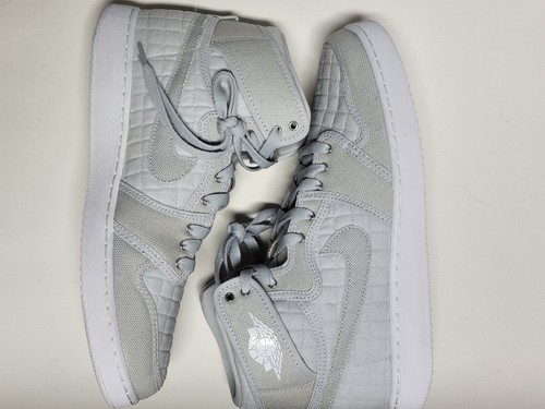 Nike Air Jordan 1 Retro High AJKO Pure Platinum 2016 Size 9.5 - Picture 4 of 8