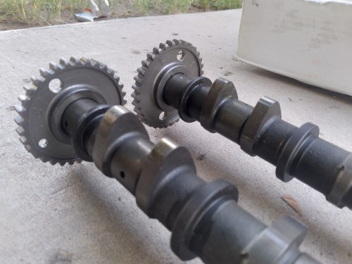 Suzuki GSXR1000 12720-18G00 '03-'04 Intake & Exhaust Camshafts NICE - Picture 19 of 21