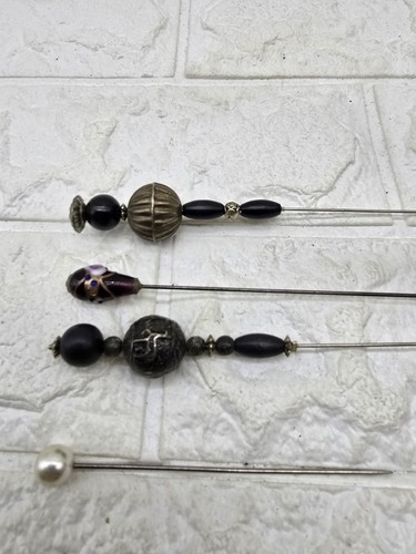4 Vintage Hat Pins Glass Metal Plastic 3 Sizes Black Silver Purple - Picture 8 of 8