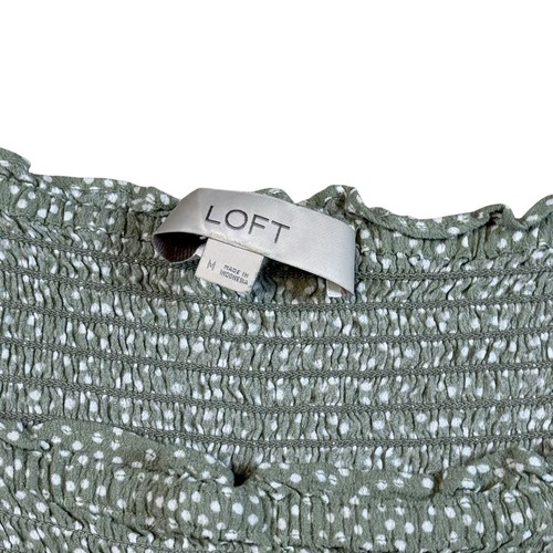 LOFT Women's Green Polka Dot Elastic waist Short sleeve shirt.  Size M - Picture 2 of 3