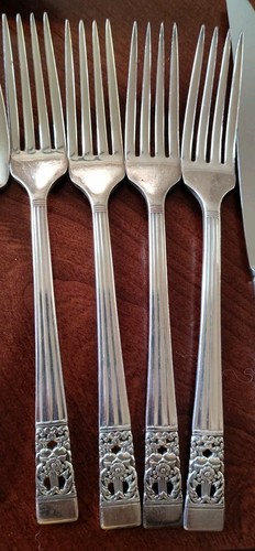 EUC Set Of 20 Community CORONATION Silverplate Flatware Setting For 4 - Picture 4 of 9