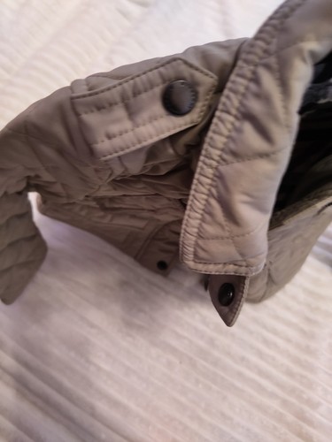 Burberry Children's Size 4Y Beige Tan Quilted Jacket Signature Plaid Lining - Picture 12 of 14