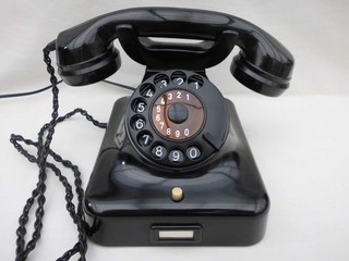 Posttelefon / Tischfernsprecher W48 aus Bakelit Wählscheibe 1956 geprüft